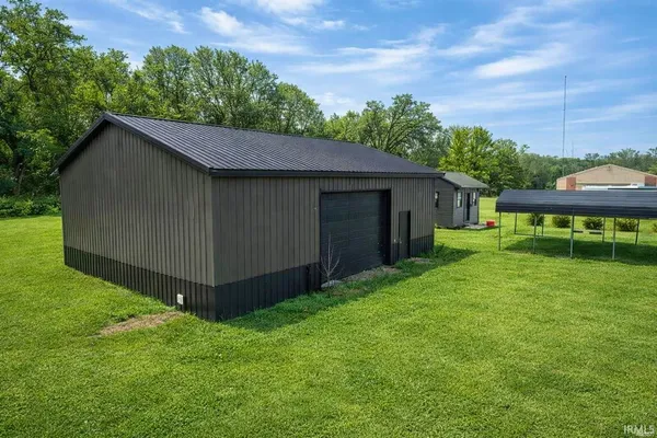 $314,900 | 2325 North Huntington Road, Marion, IN 46952