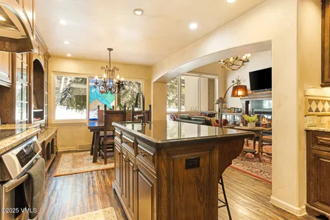 $1,695,000 | 264 Eagle Drive, Unit 203, Eagle-Vail, CO 81620