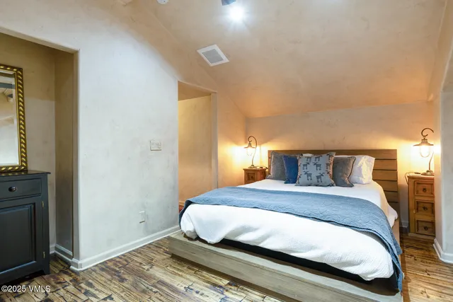 $1,695,000 | 264 Eagle Drive, Unit 203, Eagle-Vail, CO 81620