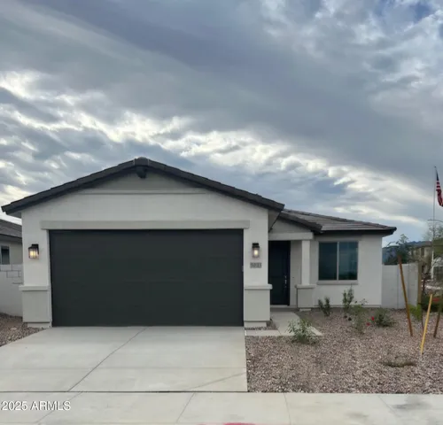 $453,380 | 5033 West Stray Horse Lane, Laveen, AZ 85339