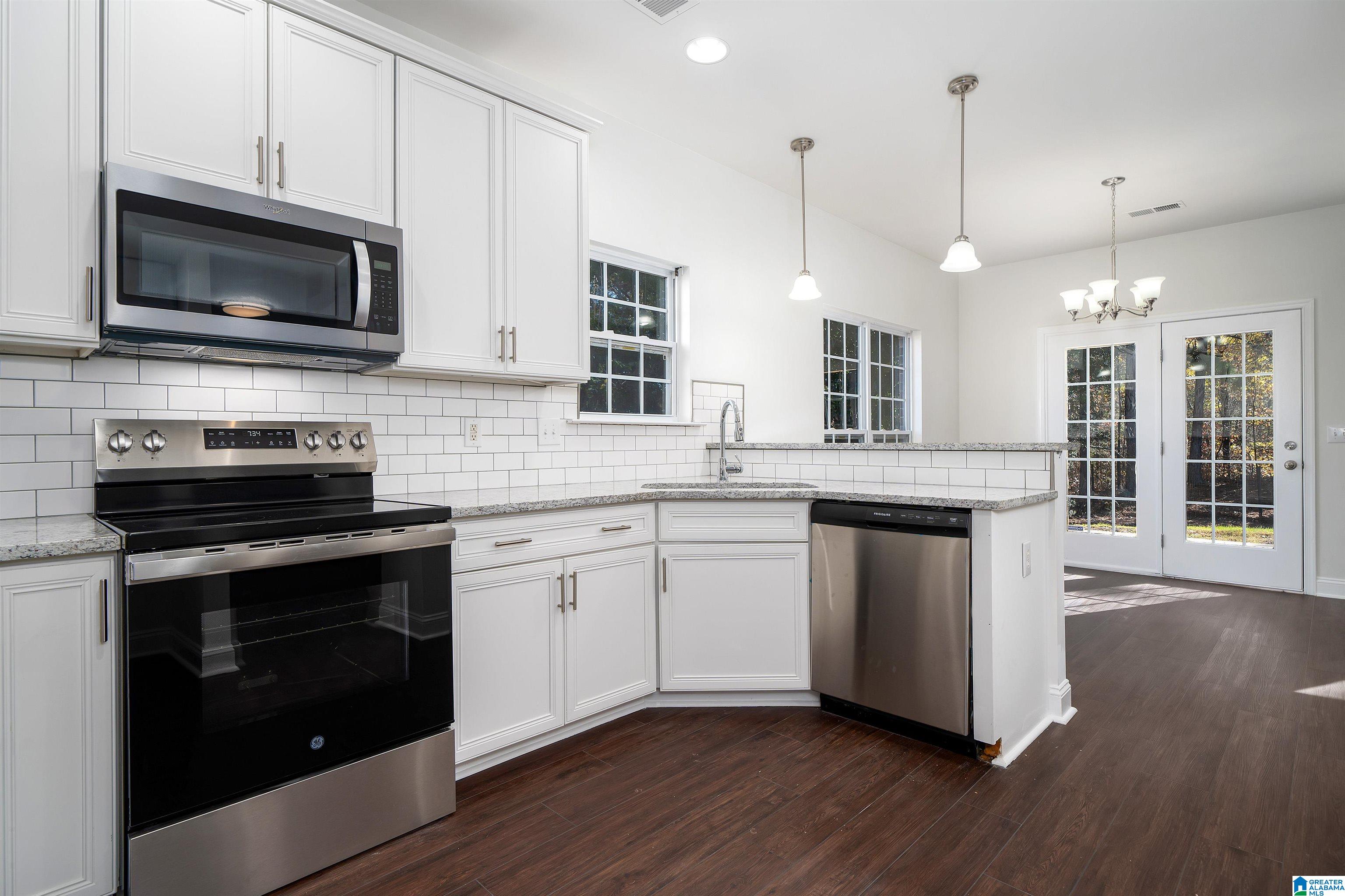 609 Chesser Court Chelsea, AL 35043 - Photo 13 of 31