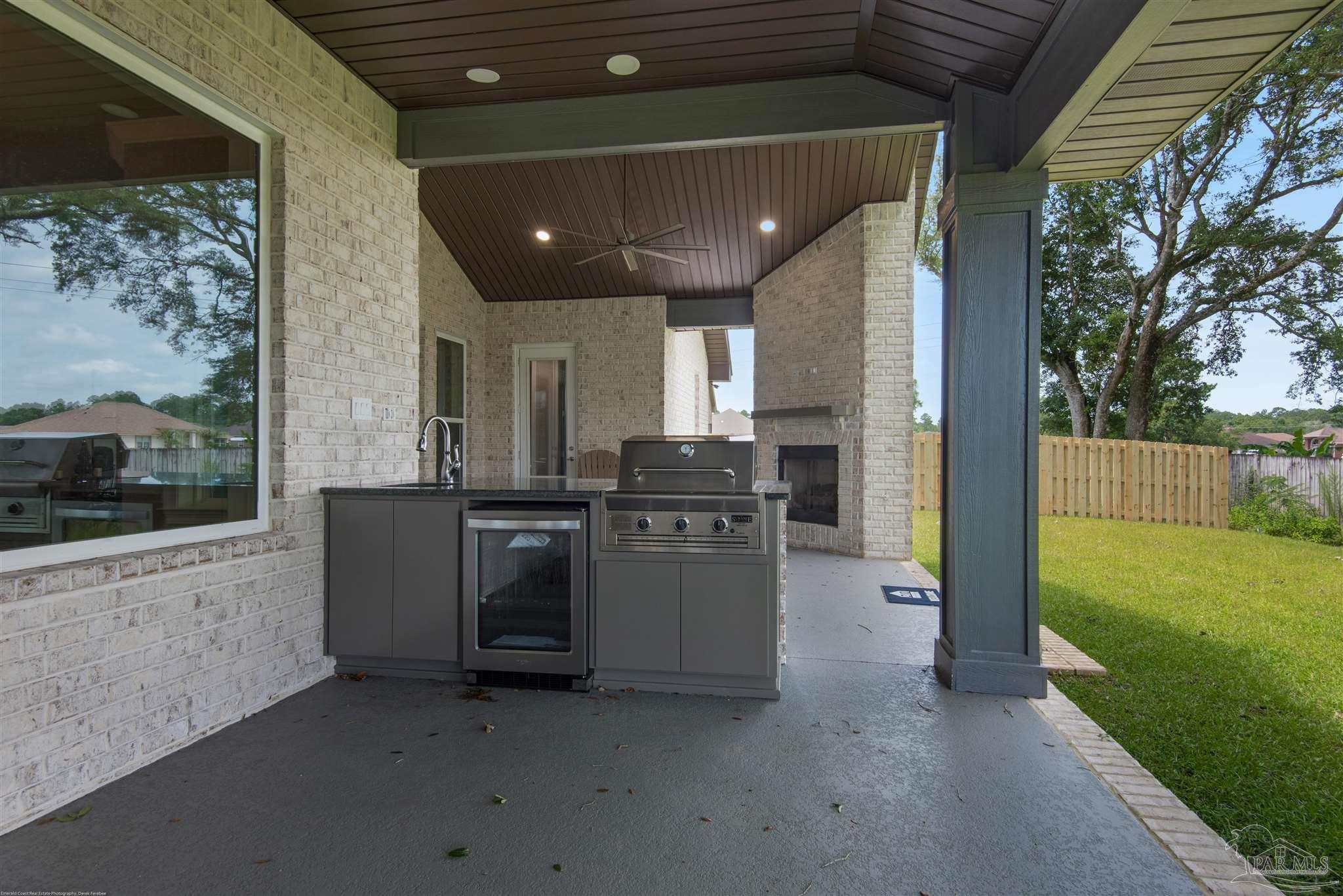 8210 Klondike Road Pensacola, FL 32526 - Photo 10 of 11