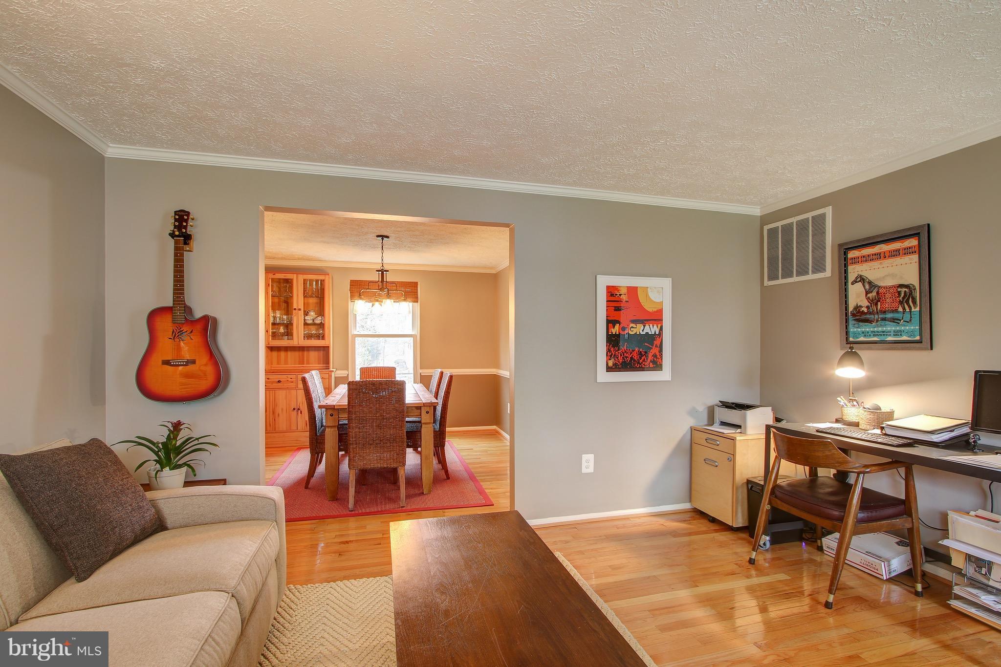 1113 Windmill Lane Silver Spring, MD 20905 - Photo 6 of 30 Perfect Flow for Entertaining Guests