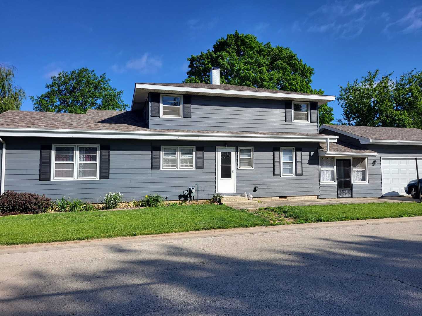 2300 Greengold Street Crest Hill, IL 60403 - Photo 1 of 12