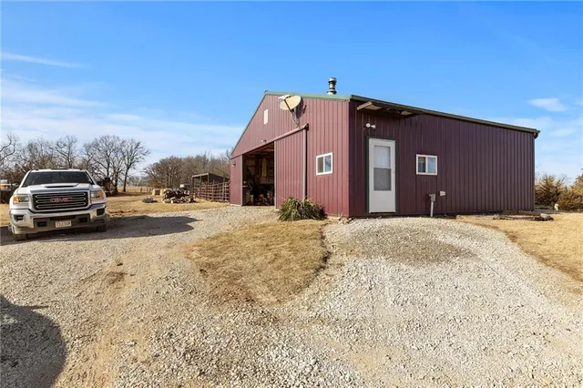 $550,000 | 26465 Foghorn Street, Princeton, MO 64673