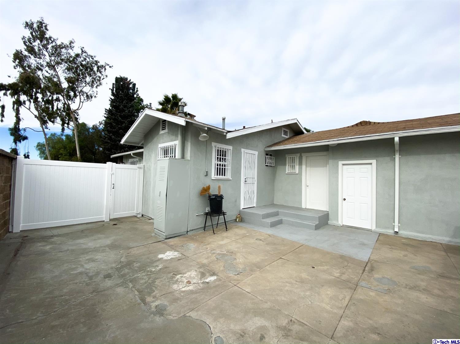 1002 Monterey Road Glendale, CA 91206 - Photo 20 of 22 Gallery Image 20