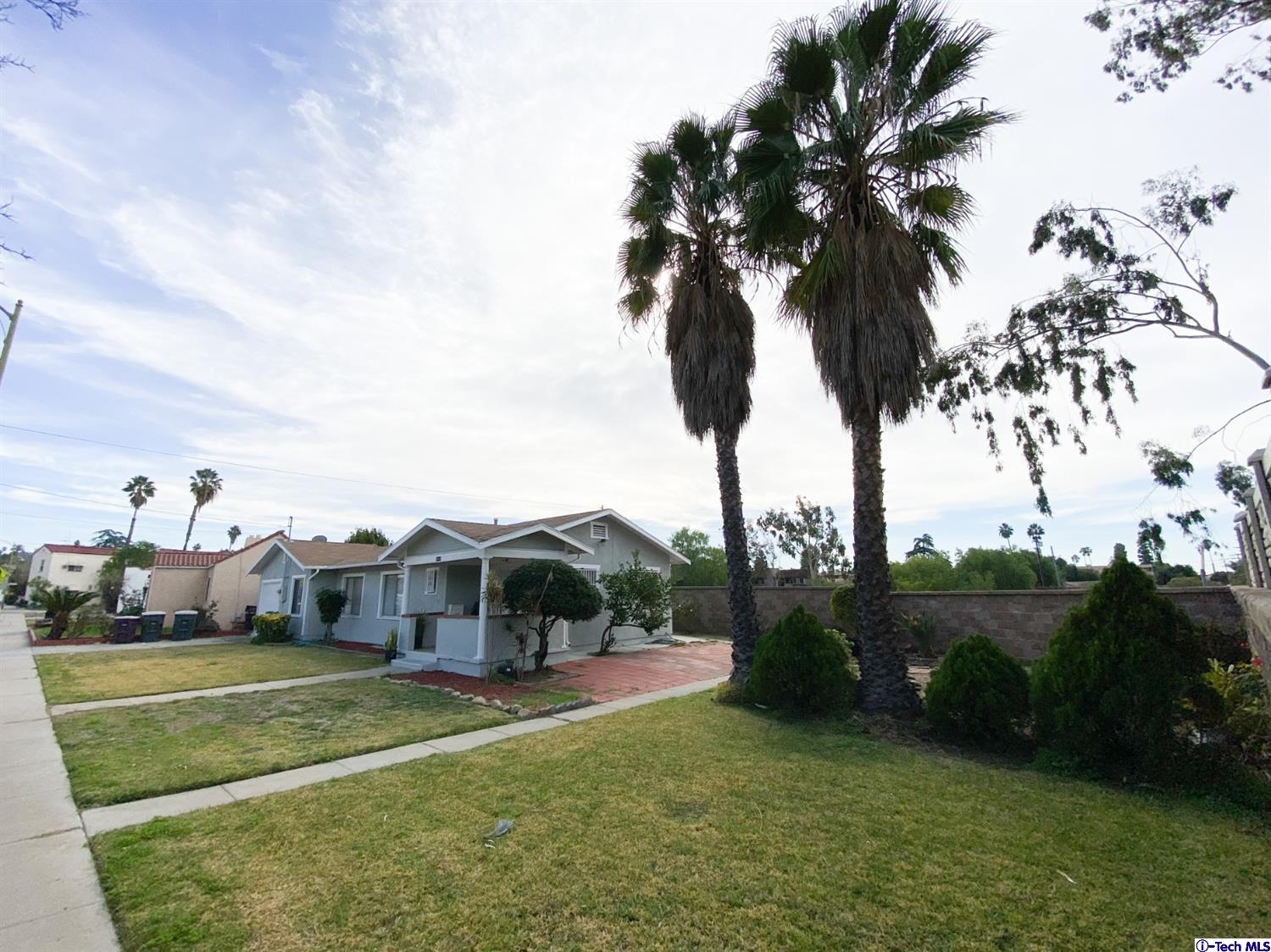 1002 Monterey Road Glendale, CA 91206 - Photo 3 of 22 Gallery Image 3