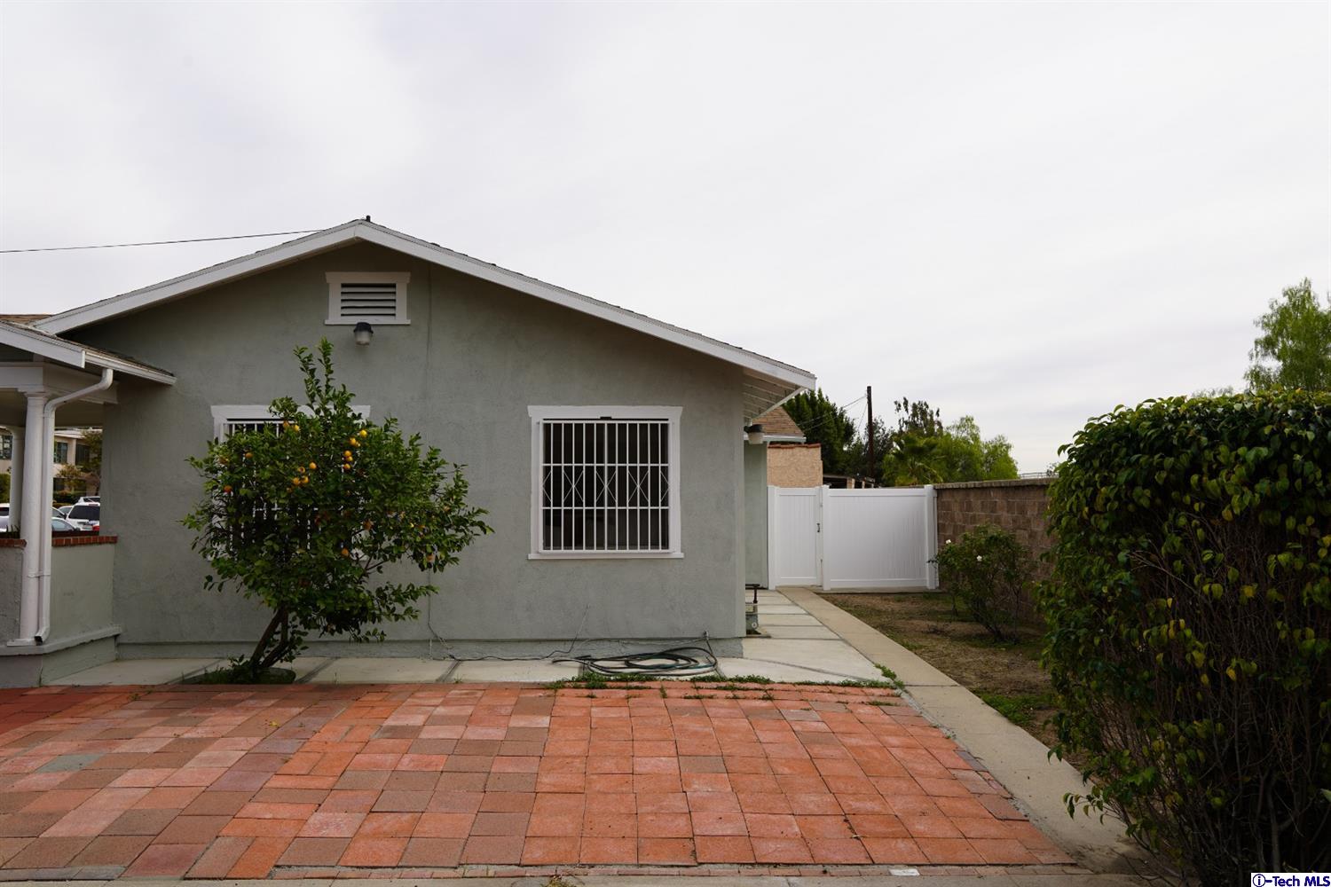 1002 Monterey Road Glendale, CA 91206 - Photo 7 of 22 Gallery Image 7