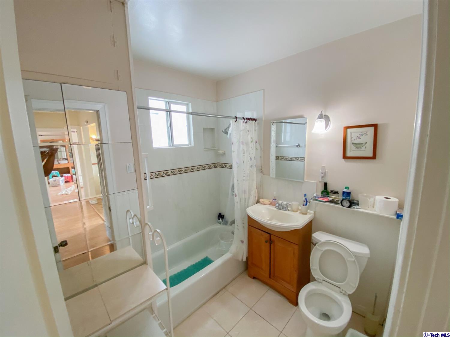 1002 Monterey Road Glendale, CA 91206 - Photo 9 of 22 Gallery Image 9