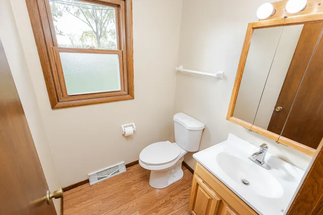 $615,500 | 23123 Rasmusson Drive, Norway, WI 53150