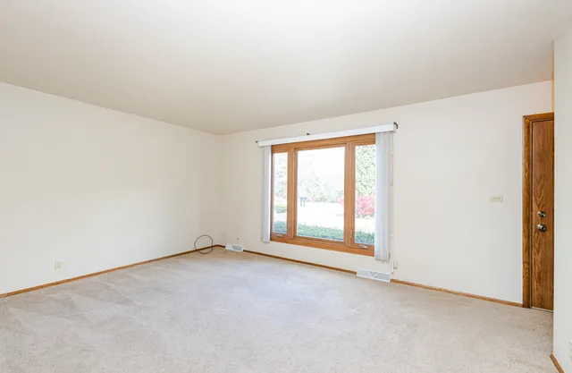 $615,500 | 23123 Rasmusson Drive, Norway, WI 53150