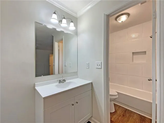 $240,000 | 408 Park Ridge Circle, Riverdale, GA 30274