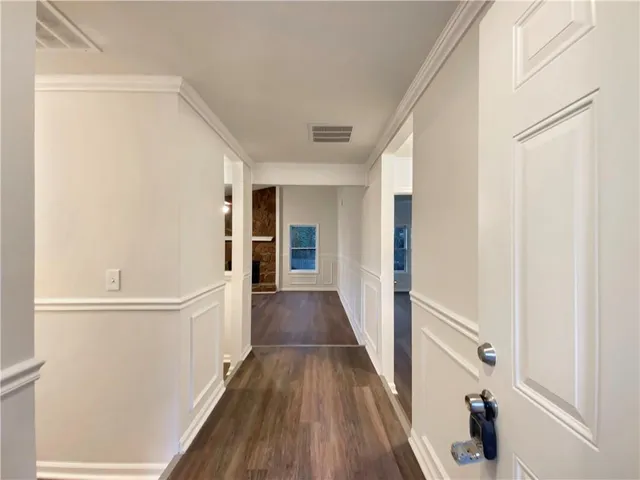 $240,000 | 408 Park Ridge Circle, Riverdale, GA 30274