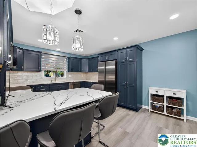 $450,000 | 146 South 13th Street, Catasauqua, PA 18032