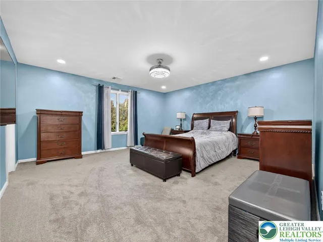 $450,000 | 146 South 13th Street, Catasauqua, PA 18032