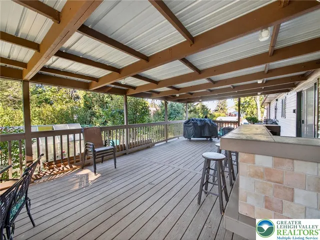 $450,000 | 146 South 13th Street, Catasauqua, PA 18032