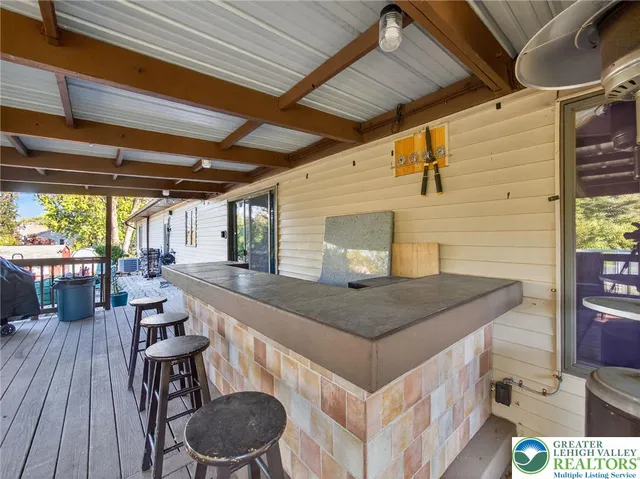 $450,000 | 146 South 13th Street, Catasauqua, PA 18032