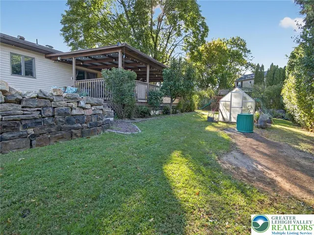 $450,000 | 146 South 13th Street, Catasauqua, PA 18032