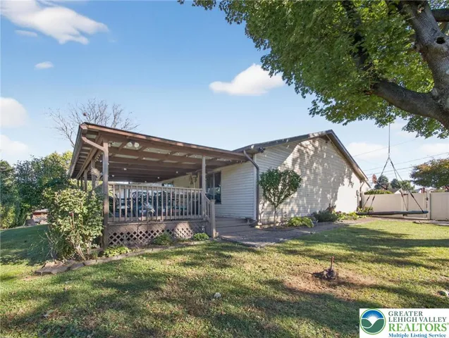 $450,000 | 146 South 13th Street, Catasauqua, PA 18032