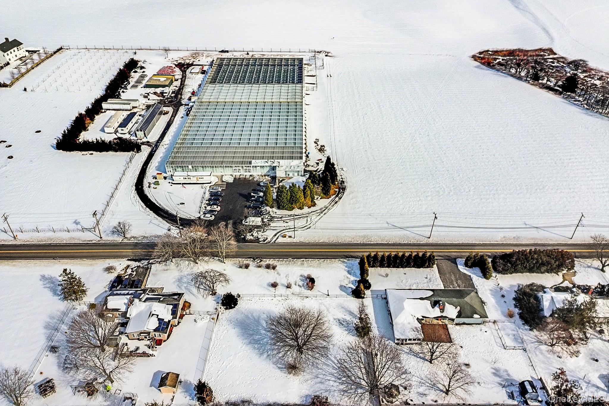 257 Doctors Path Riverhead, NY 11901 - Photo 7 of 18