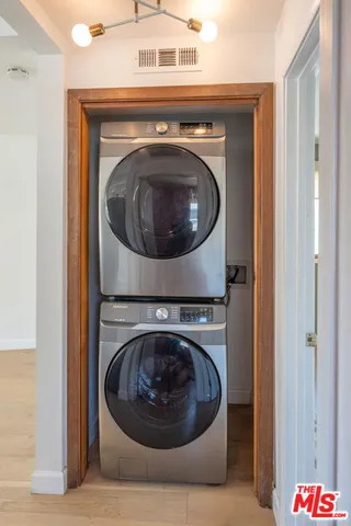 $4,850 | 3111 Glenhurst Avenue, Los Angeles, CA 90039