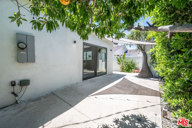 $4,850 | 3111 Glenhurst Avenue, Los Angeles, CA 90039