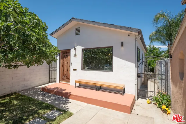 $4,850 | 3111 Glenhurst Avenue, Los Angeles, CA 90039