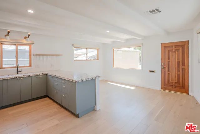 $4,850 | 3111 Glenhurst Avenue, Los Angeles, CA 90039