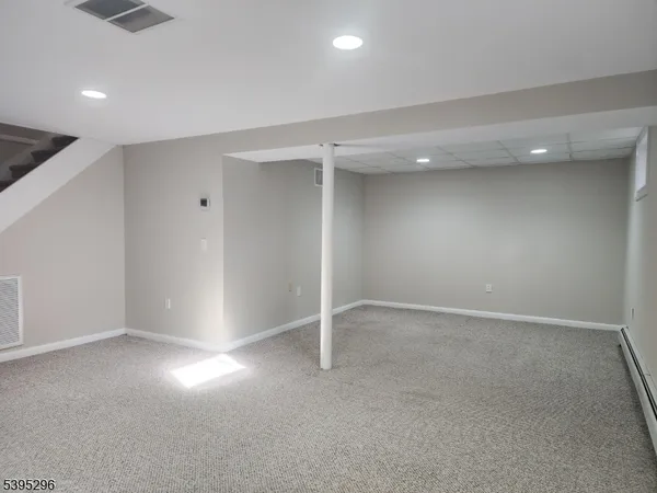 $2,700 | 84 Reservoir Avenue, Butler, NJ 07405