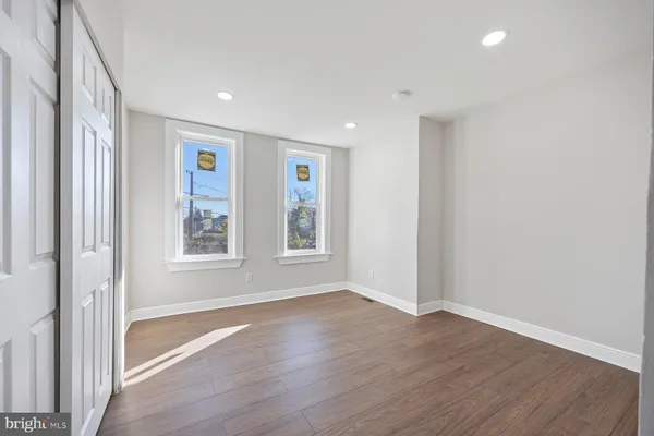$2,350 | 117 Collins Avenue, Baltimore, MD 21229