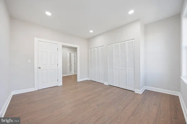 $2,350 | 117 Collins Avenue, Baltimore, MD 21229