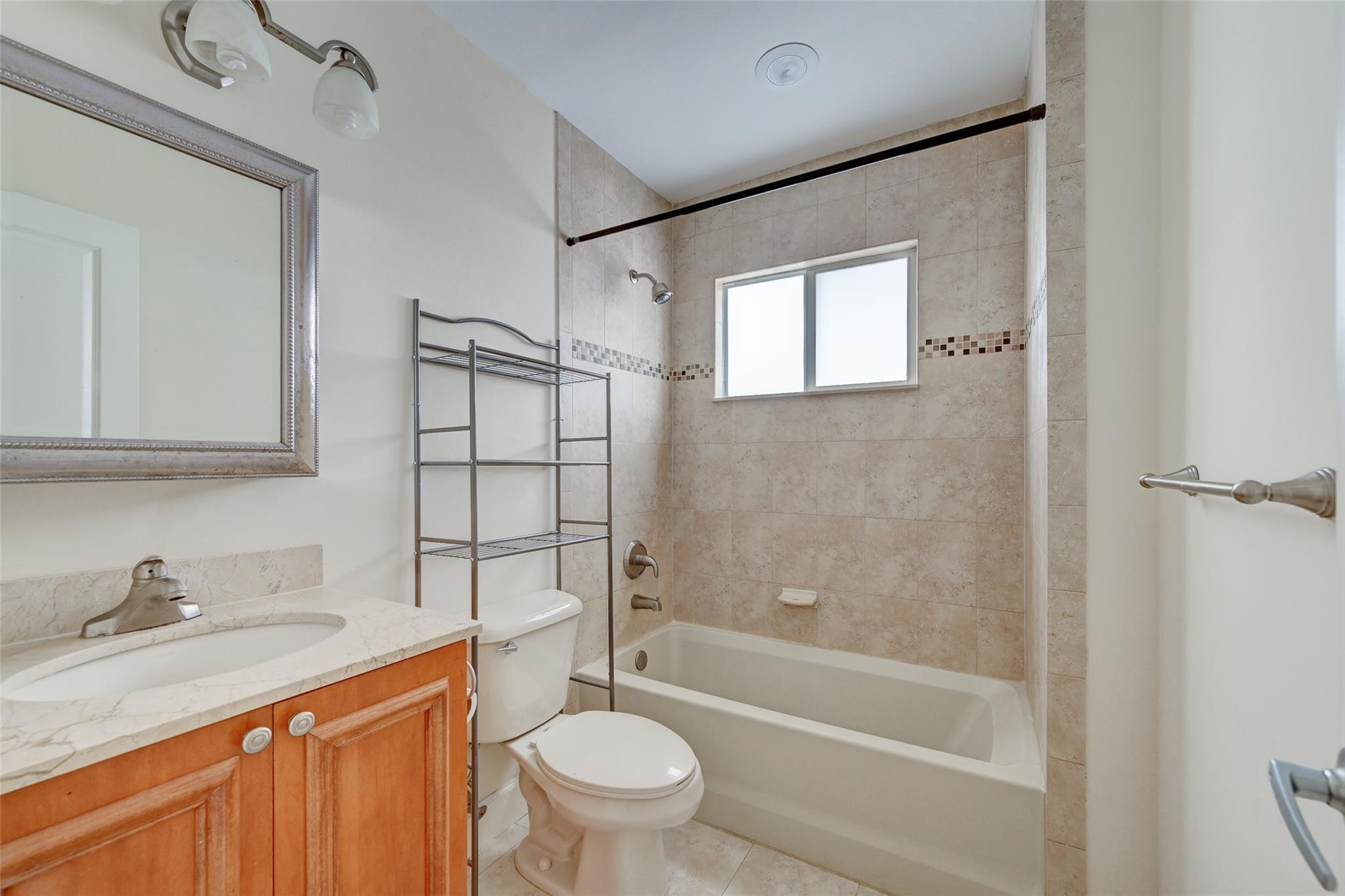 410 Southwest 15th Street, Unit 105 Pompano Beach, FL 33060 - Photo 9 of 10 Photo 9