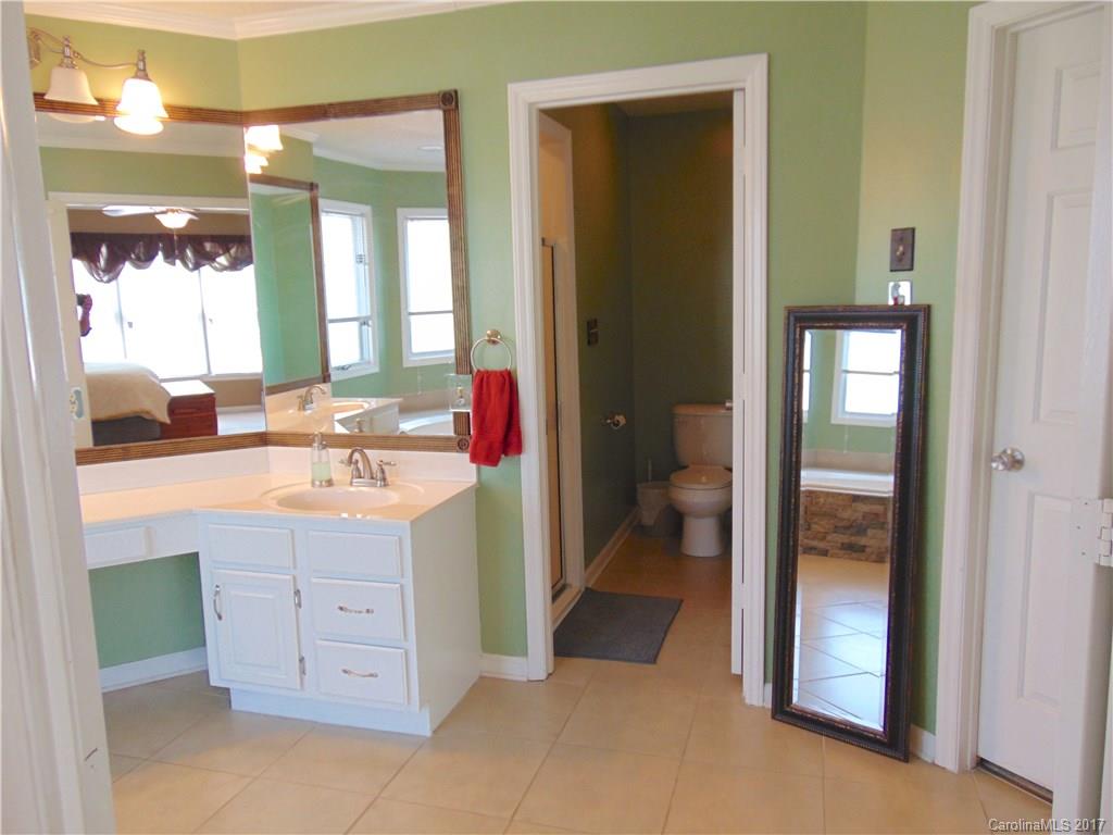 161 Rima Landing, Unit 22 Denton, NC 27239 - Photo 12 of 24 Gallery Image 12