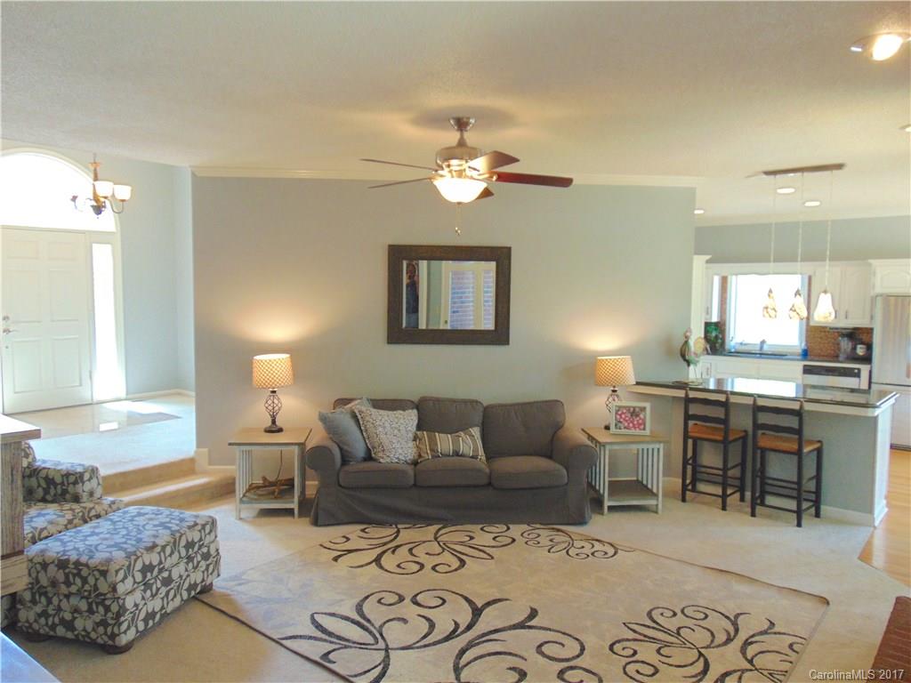 161 Rima Landing, Unit 22 Denton, NC 27239 - Photo 4 of 24 Gallery Image 4