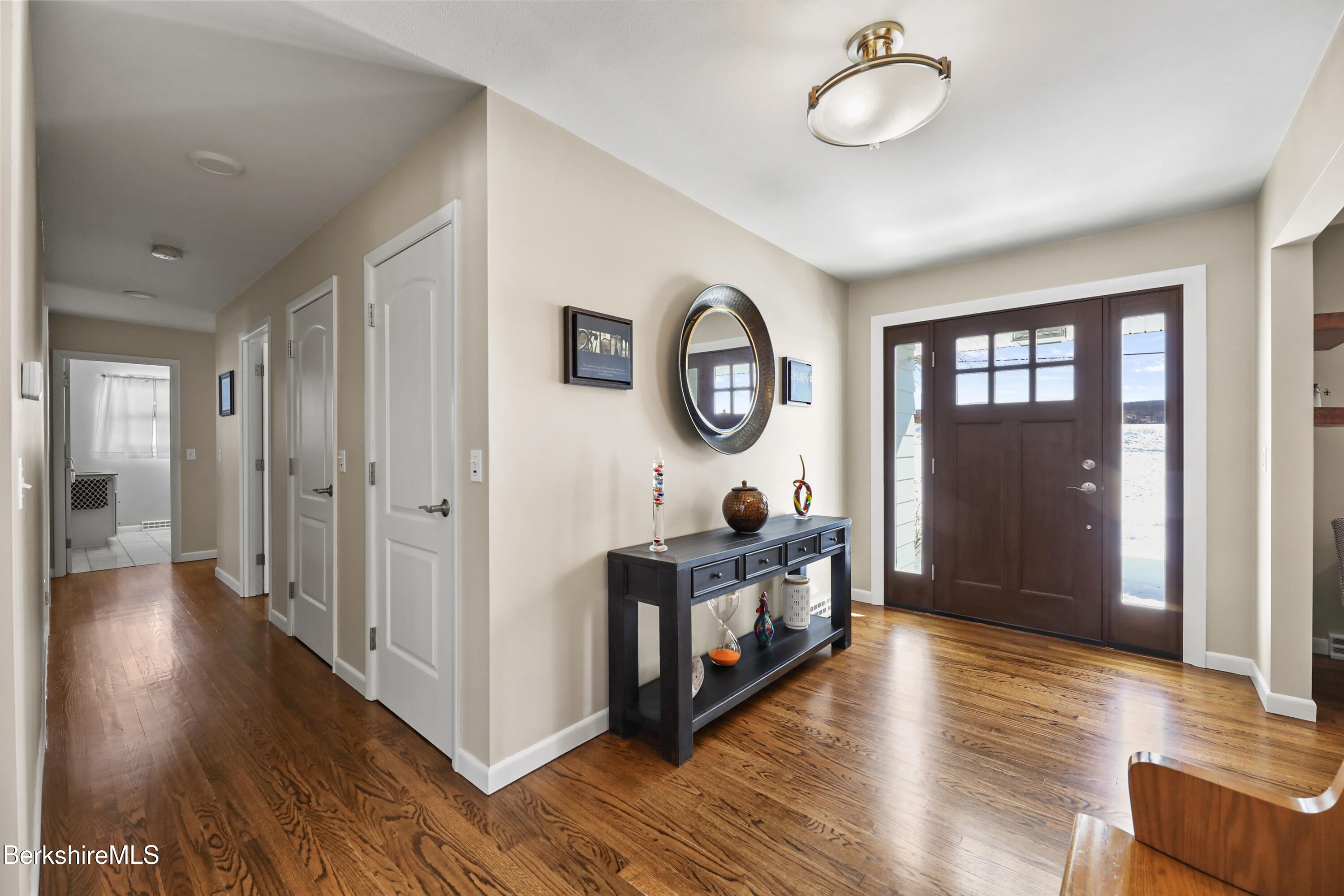 147 East Harbor Road Cheshire, MA 01225 - Photo 3 of 30 20 Foyer