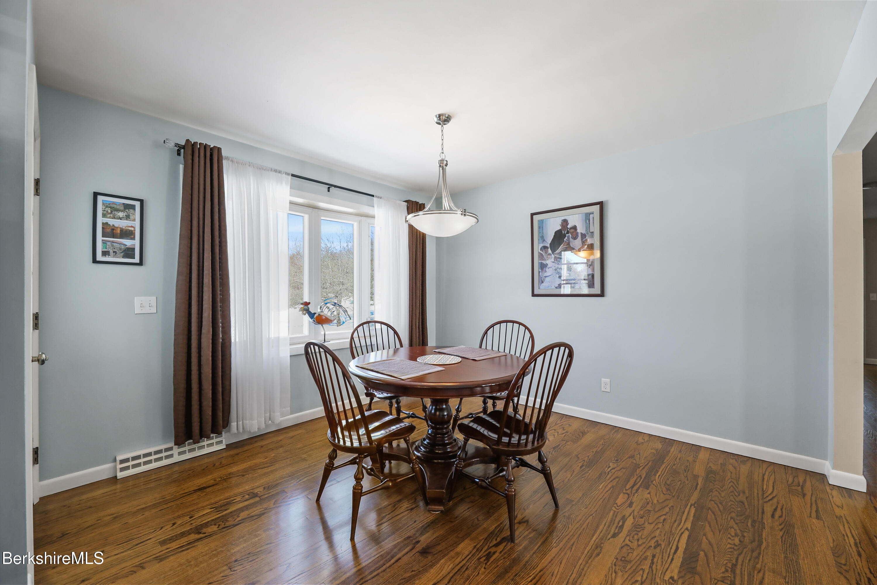 147 East Harbor Road Cheshire, MA 01225 - Photo 10 of 30 65 Dining Room