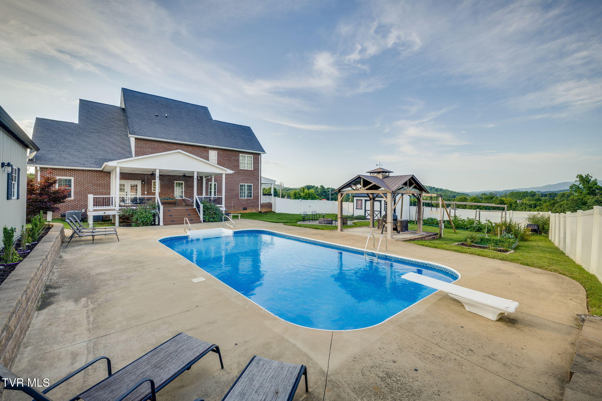 146 Hopson Road Johnson City, TN 37601 - Photo 61 of 78 053