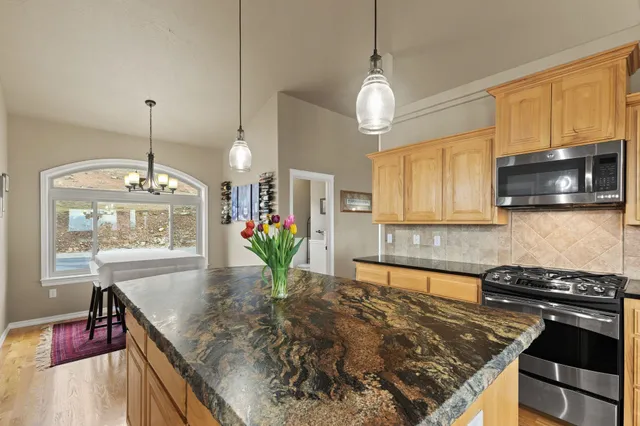 $995,000 | 7009 North Lynden Road, Otis Orchards, WA 99027