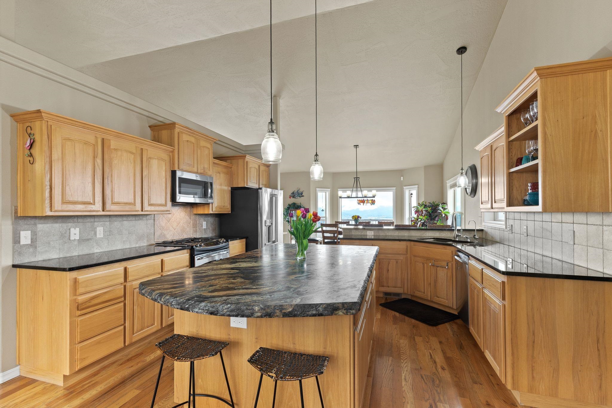 7009 North Lynden Road Otis Orchards, WA 99027 - Photo 16 of 49