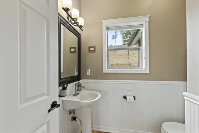 $995,000 | 7009 North Lynden Road, Otis Orchards, WA 99027