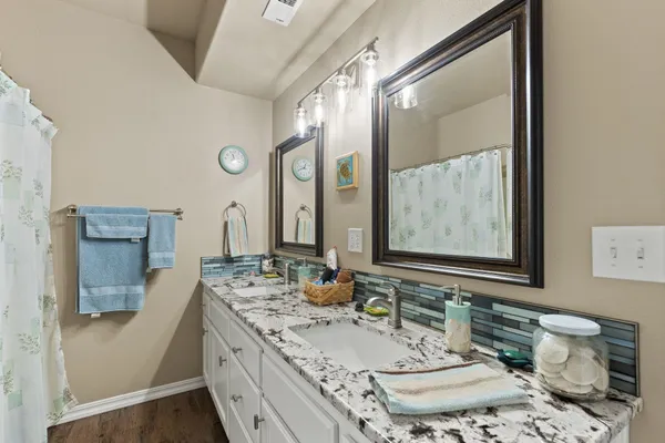 $995,000 | 7009 North Lynden Road, Otis Orchards, WA 99027