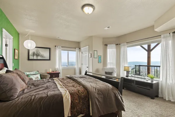 $995,000 | 7009 North Lynden Road, Otis Orchards, WA 99027
