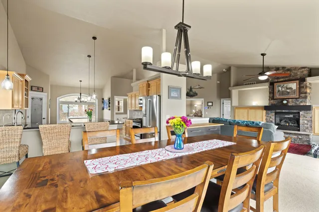 $995,000 | 7009 North Lynden Road, Otis Orchards, WA 99027