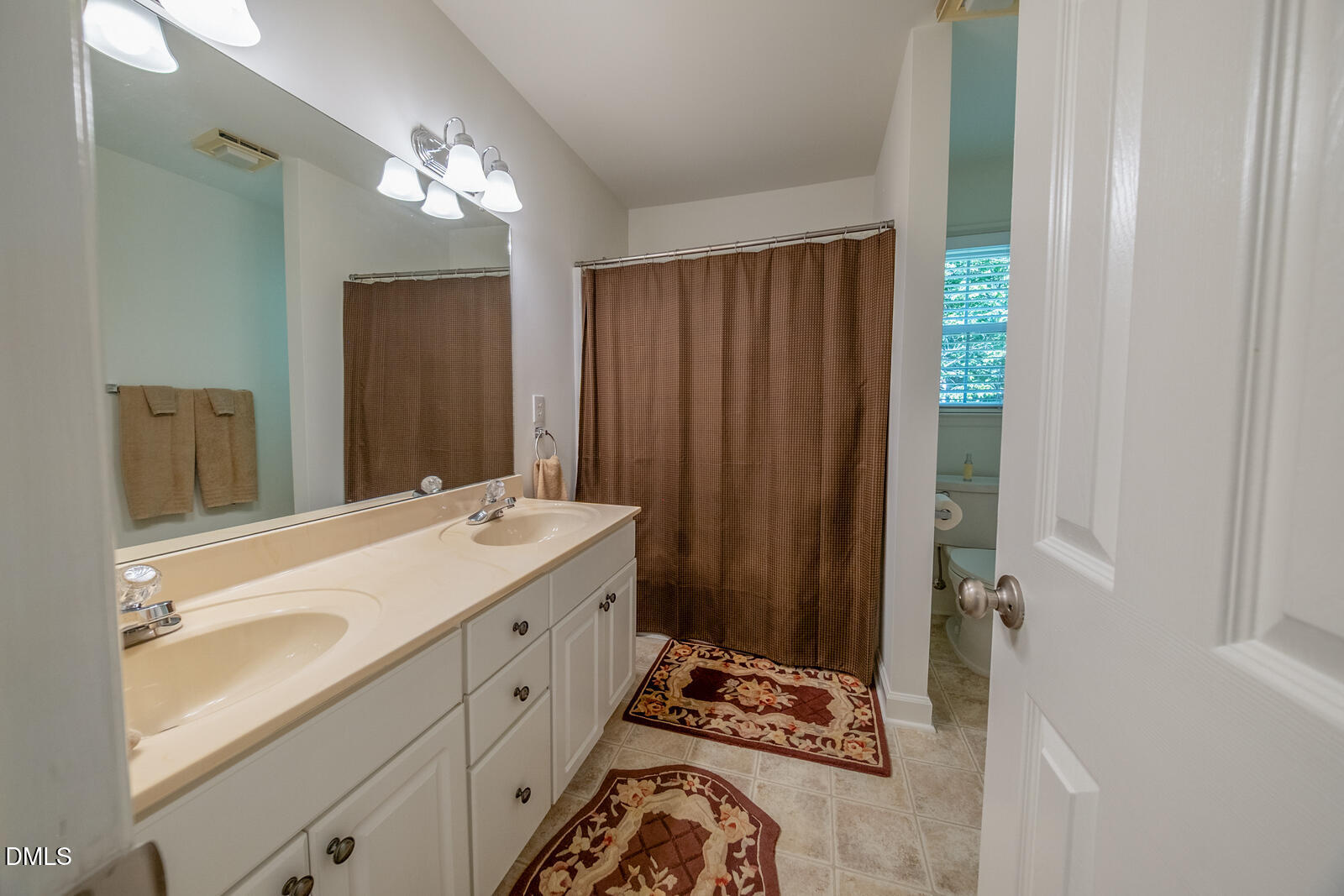 2009 Katesbridge Lane Raleigh, NC 27614 - Photo 39 of 63 Hall full bath