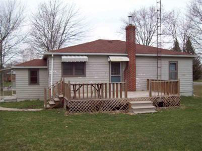 4086 North Linden Road Flint, MI 48504 - Photo 4 of 6 20117824-3.JPG