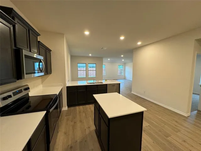 $2,490 | 2335 Gardenia Lane, Pilot Point, TX 76258