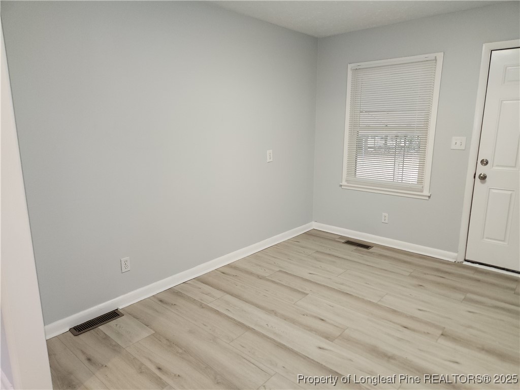 3923 Glenridge Road Fayetteville, NC 28304 - Photo 4 of 10