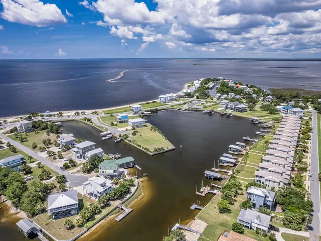 $349,000 | 55 Connie Drive, Crawfordville, FL 32327