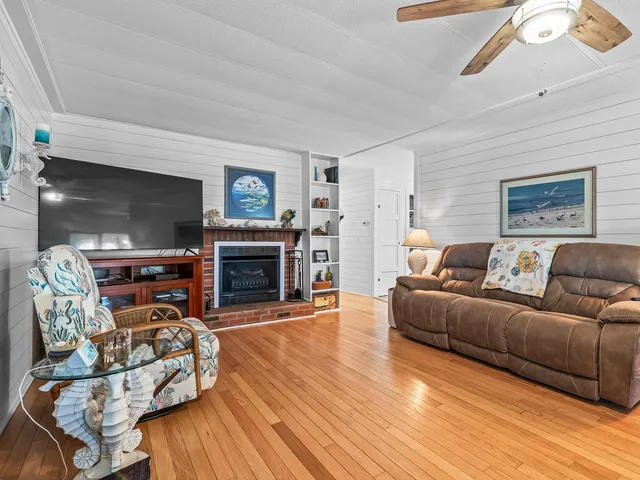 $349,000 | 55 Connie Drive, Crawfordville, FL 32327