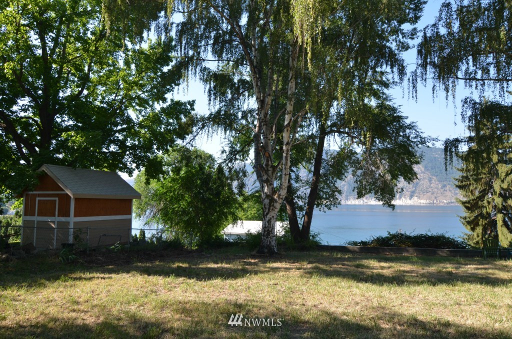 337 Boetzke Avenue Manson, WA 98831 - Photo 12 of 14